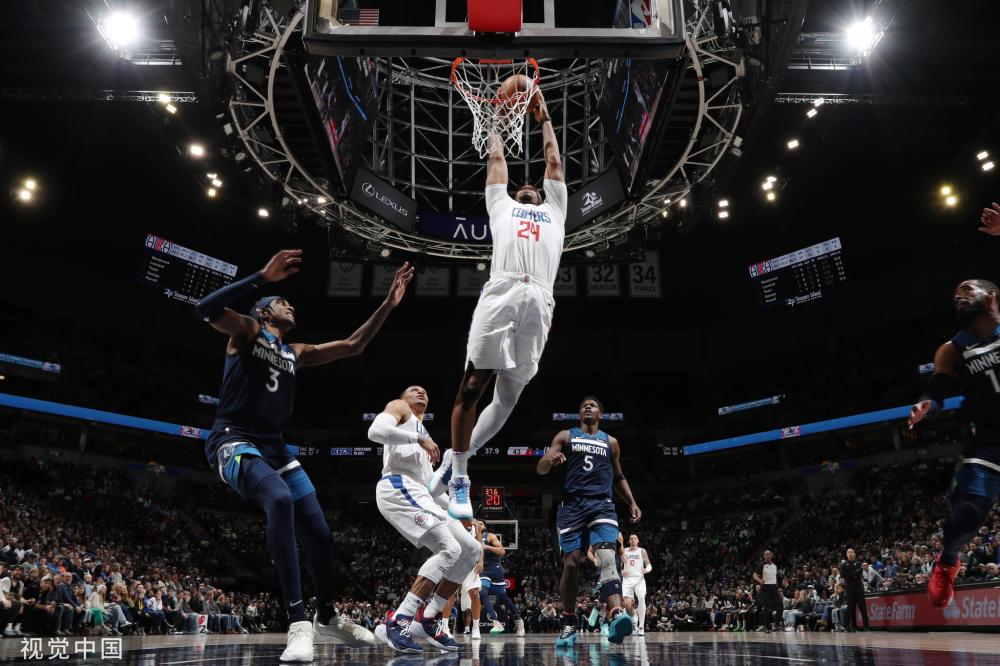 曼联凭借稳 曼联凭借稳