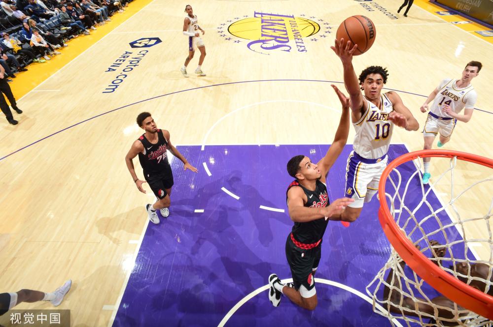 守两端的灵 守两端的灵