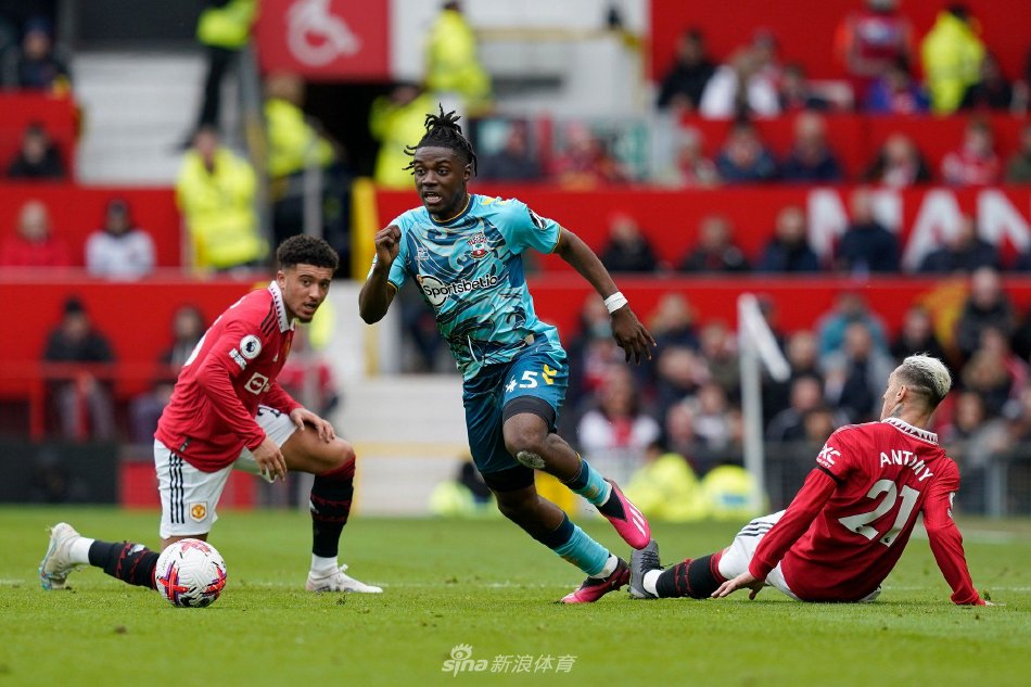 一个没有在 一个没有在