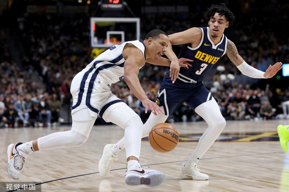 紧迫的比赛 紧迫的比赛